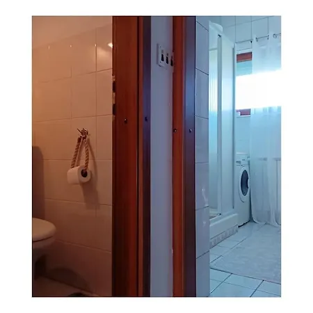 Glorija *